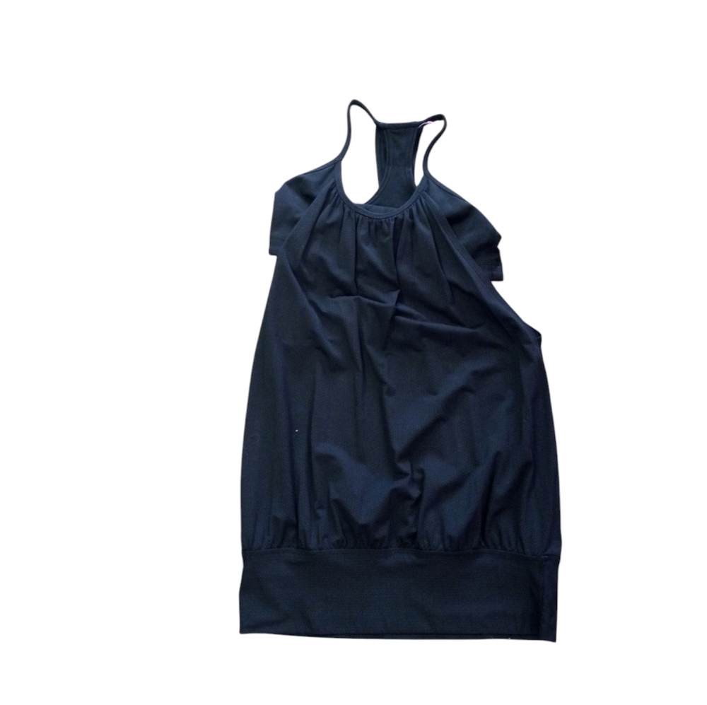Lululemon size 4 no limits black tank